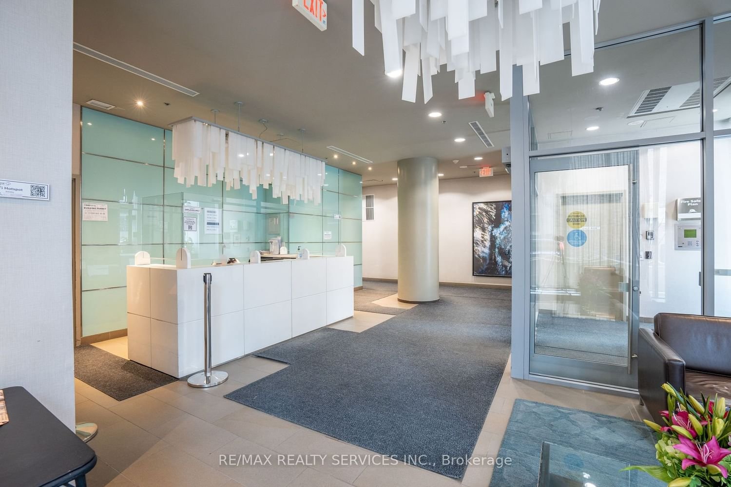 126 Simcoe St, unit 3008 for rent - image #40