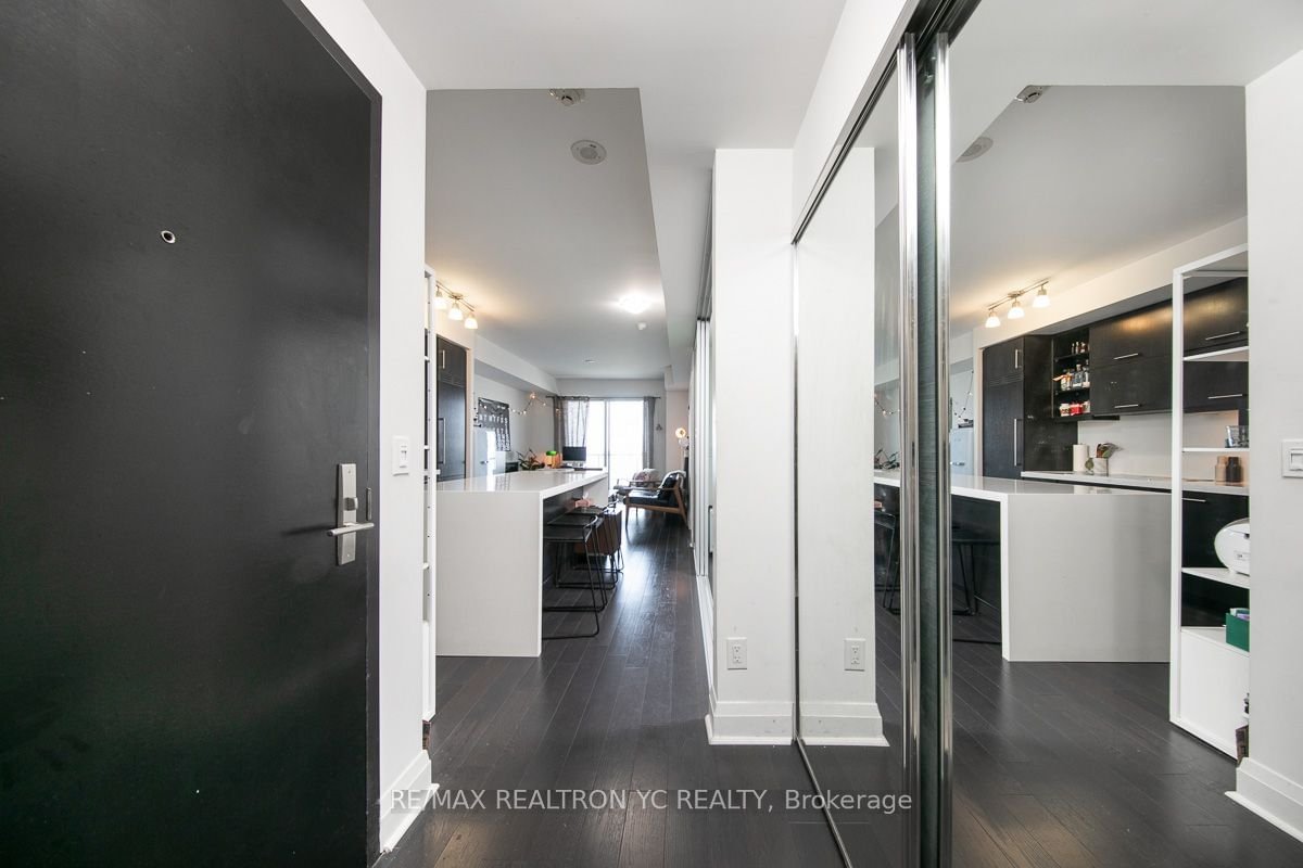 65 St Mary St, unit 2205 for rent - image #1