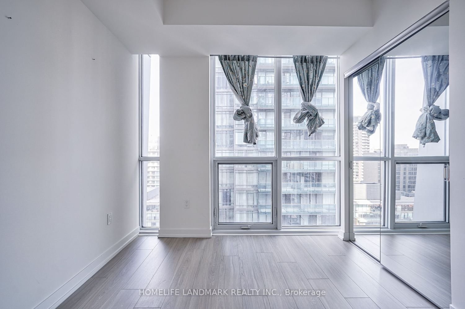 1 Yorkville Ave, unit 1206 for rent - image #17