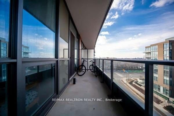 38 Forest Manor Rd, unit 301 for rent - image #3