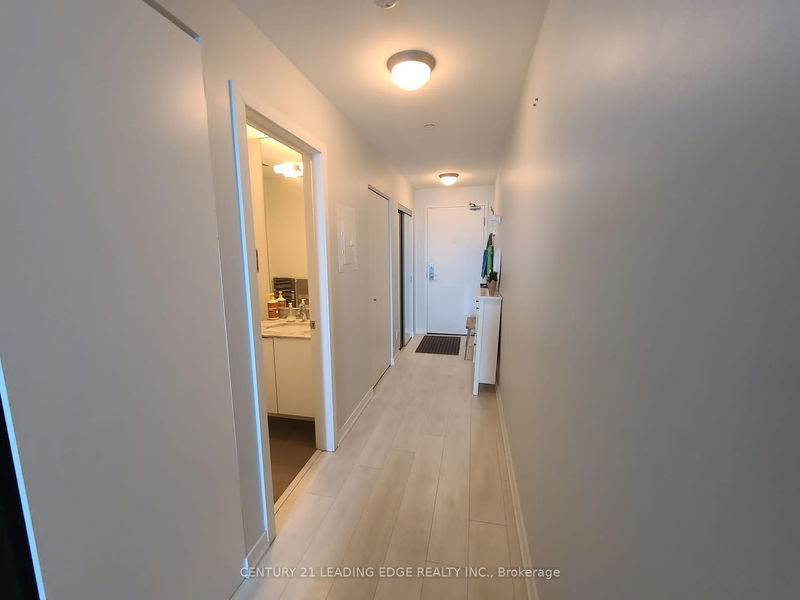 150 East Liberty St, unit 1508 for sale - image #1