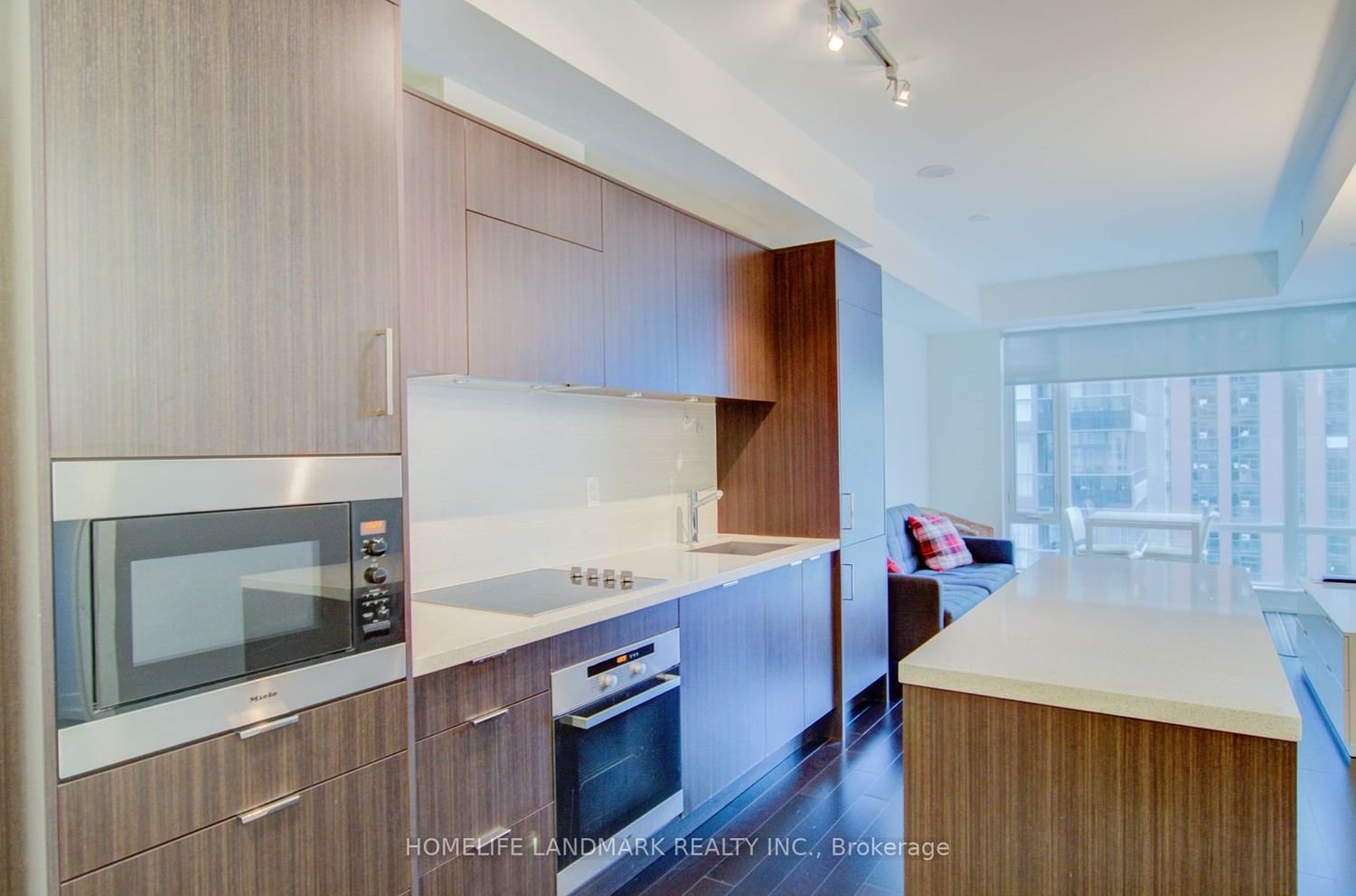 21 Widmer St, unit 2407 for rent - image #2