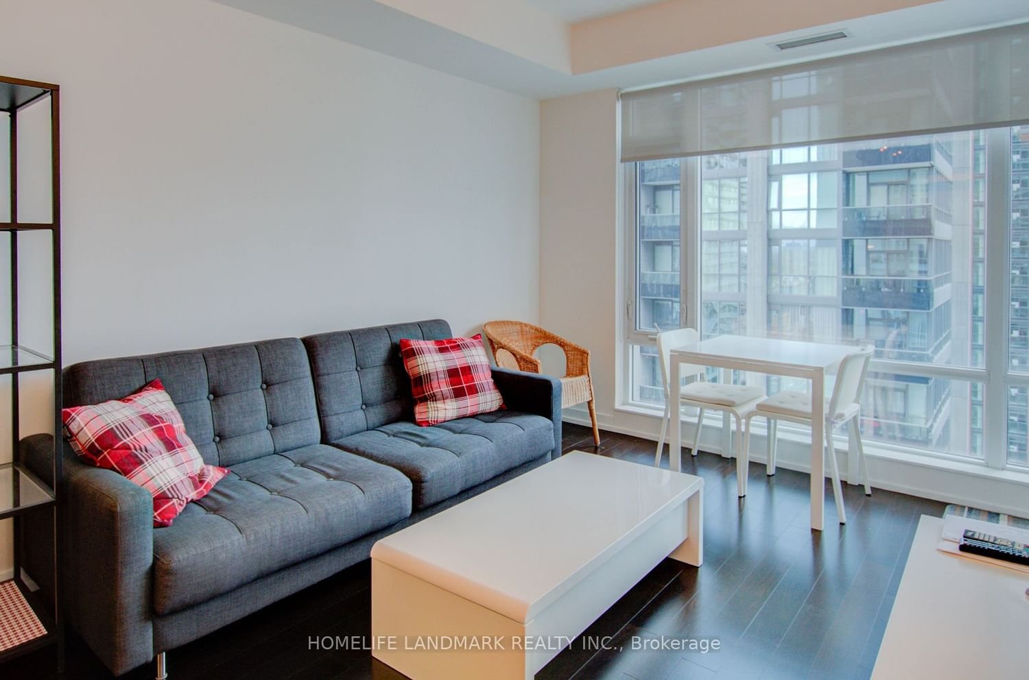 21 Widmer St, unit 2407 for rent - image #3