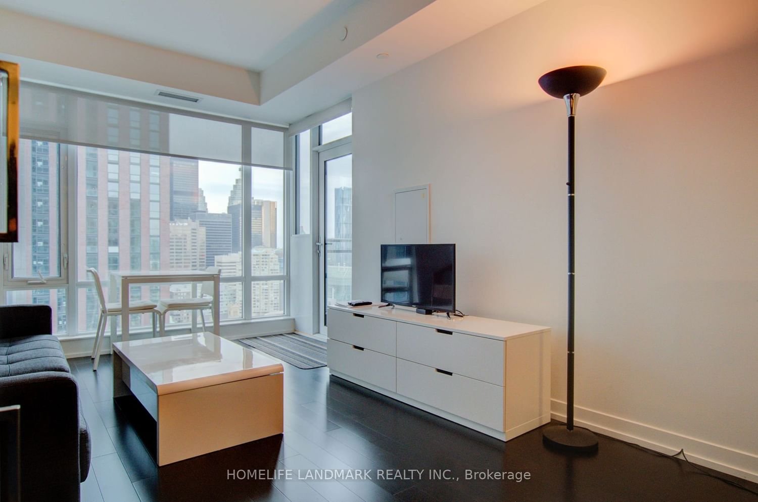 21 Widmer St, unit 2407 for rent - image #7