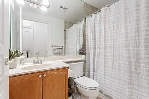 10 Northtown Way, unit 102 for rent - image #7