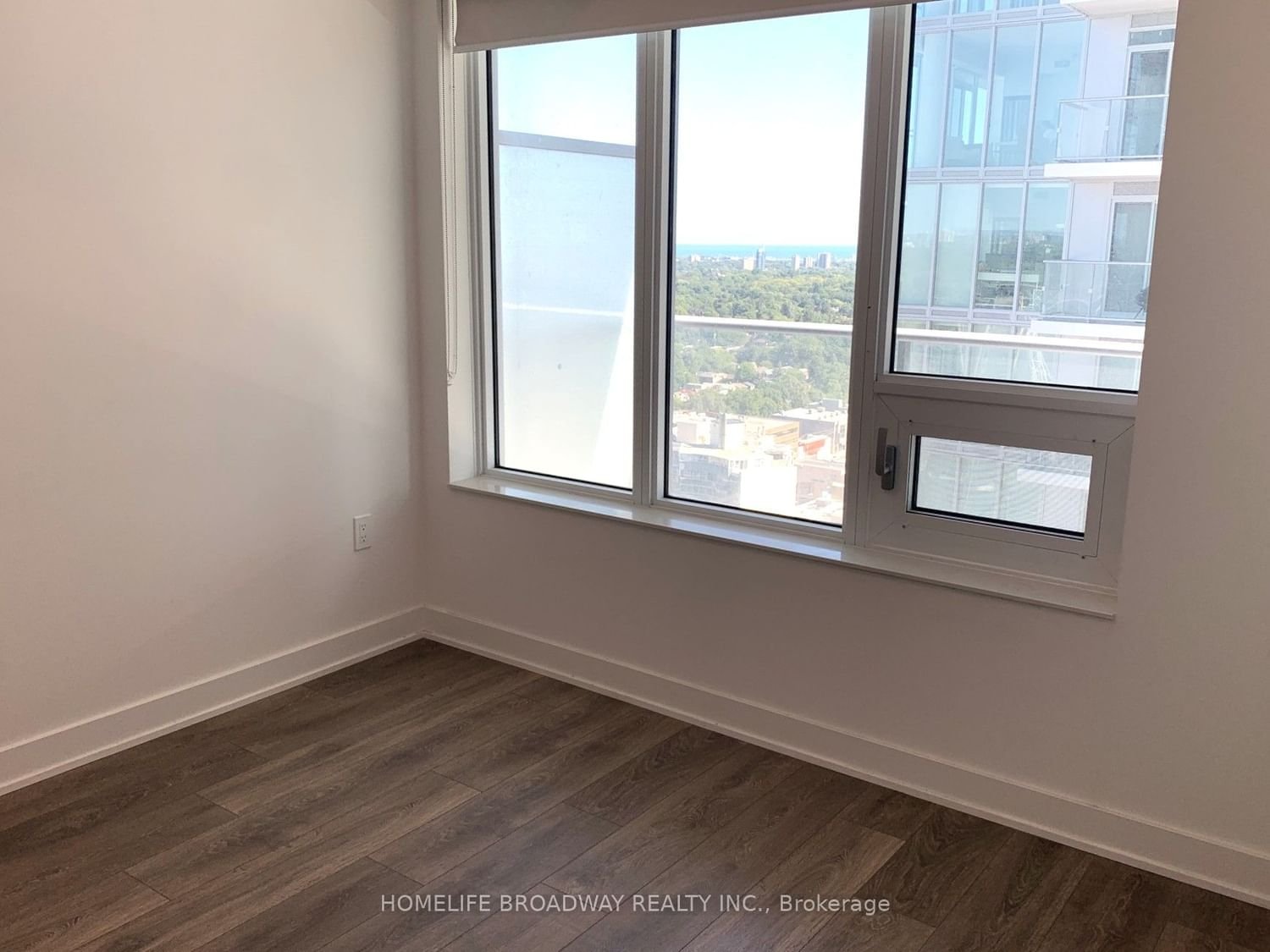99 Broadway Ave, unit 2805 for rent - image #7