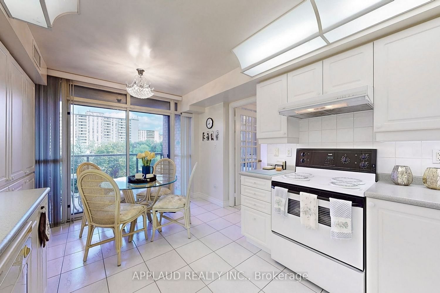 3181 Bayview Ave, unit #502 for sale - image #12