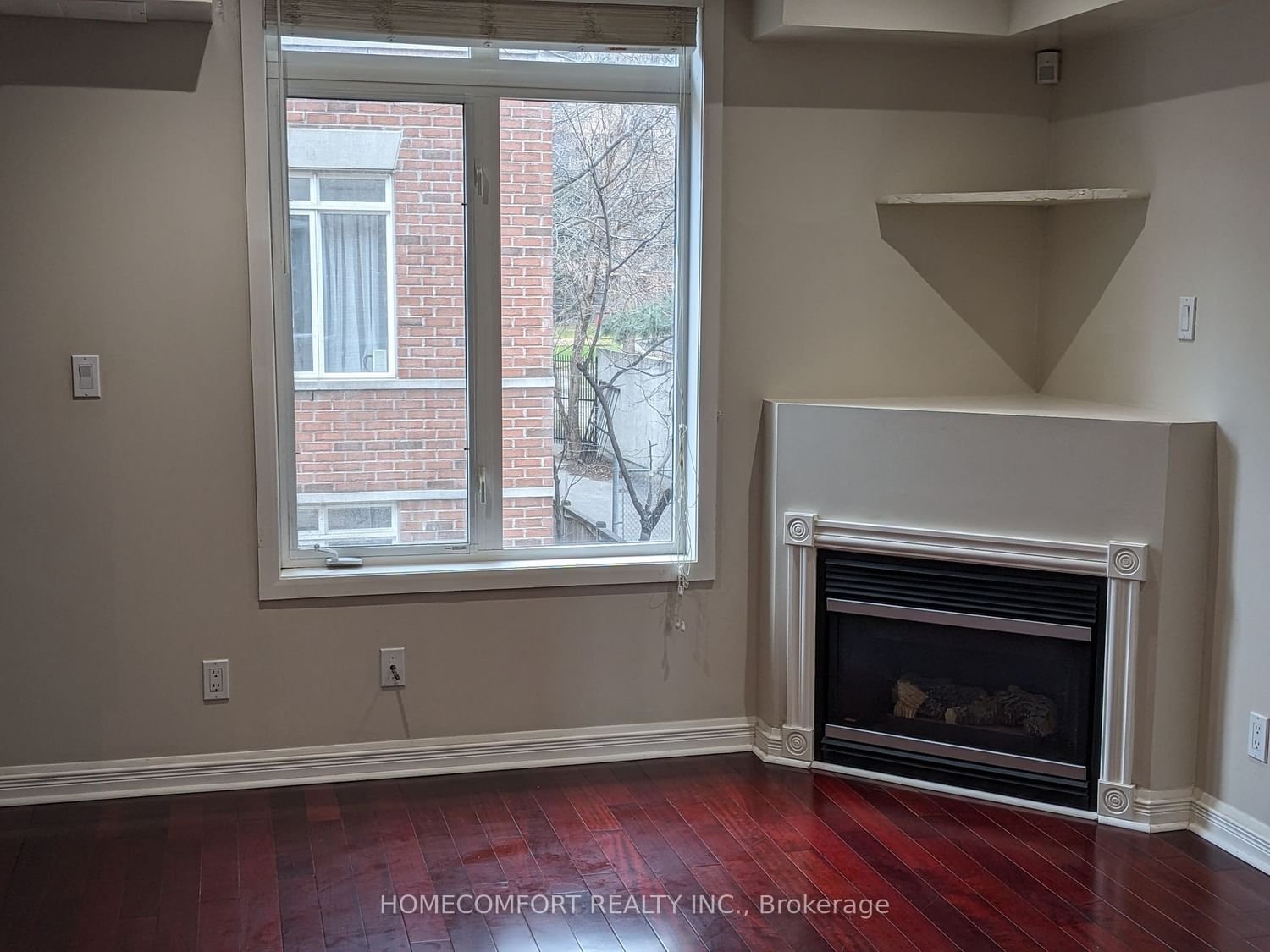 415 Jarvis St, unit 377 for rent - image #4