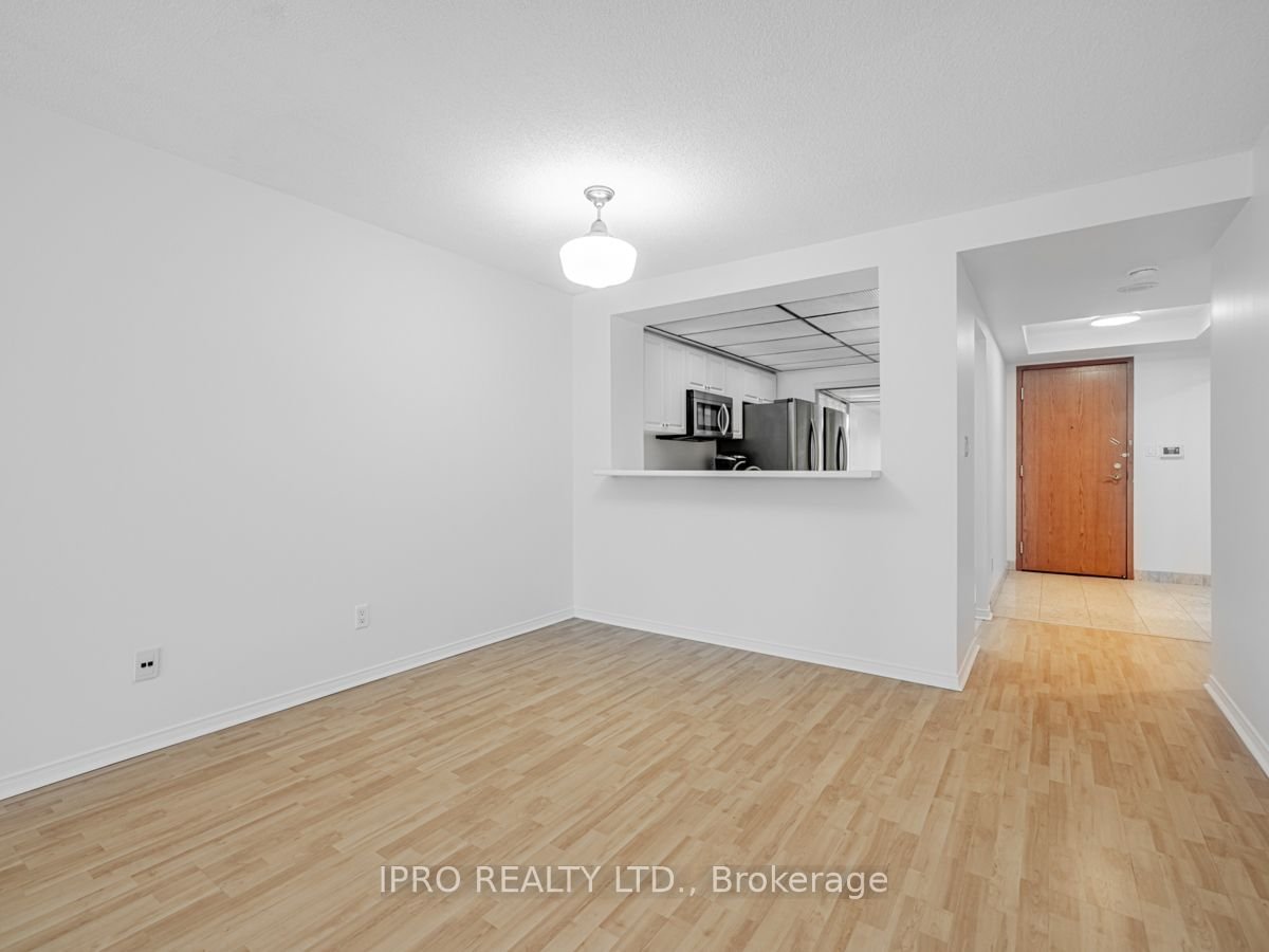 28 Hollywood Ave, unit Ph09 for sale - image #12