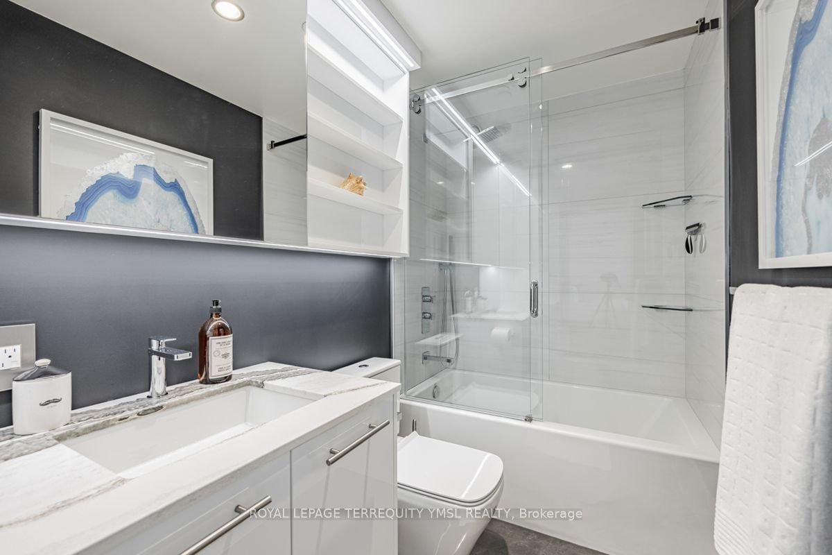 170 Bayview Ave, unit Ph 01 for sale - image #35