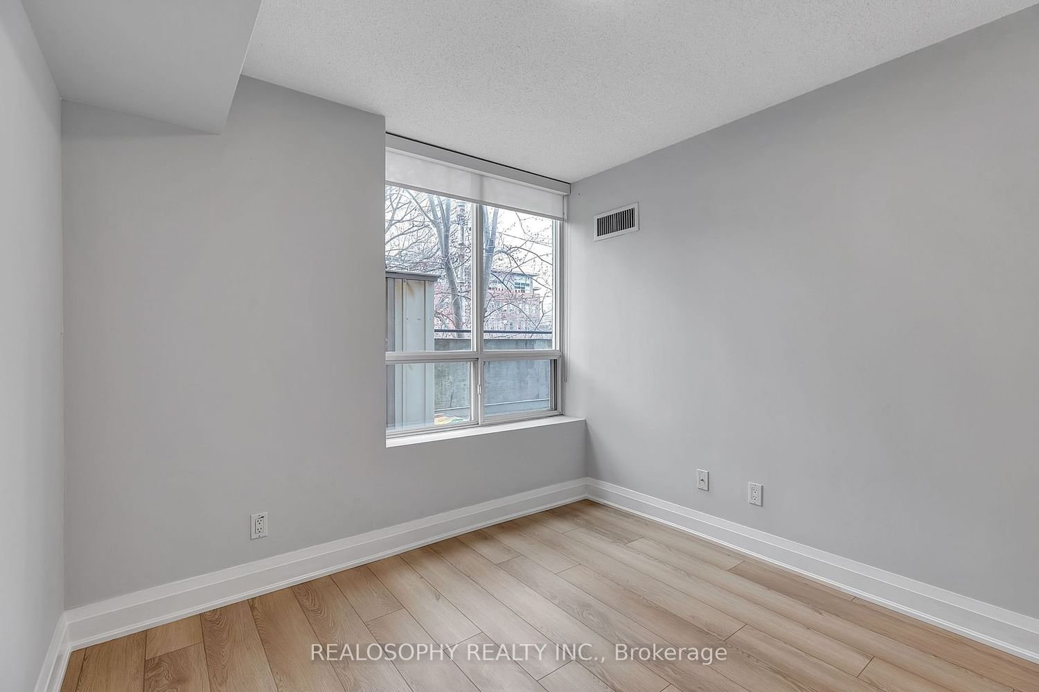 1000 King St W, unit 206 for rent - image #16