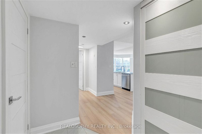 1000 King St W, unit 206 for rent - image #2