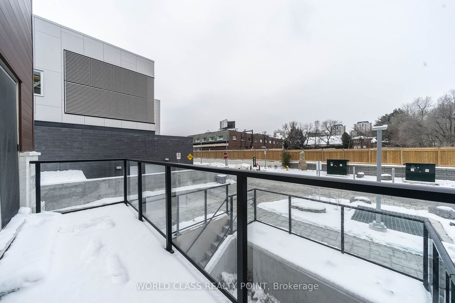 780 Sheppard Ave E, unit Th62 for rent - image #12