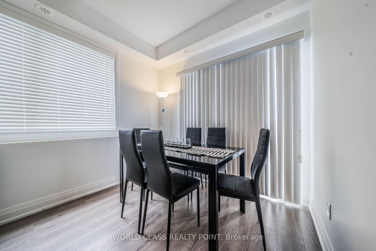 780 Sheppard Ave E, unit Th62 for rent - image #7