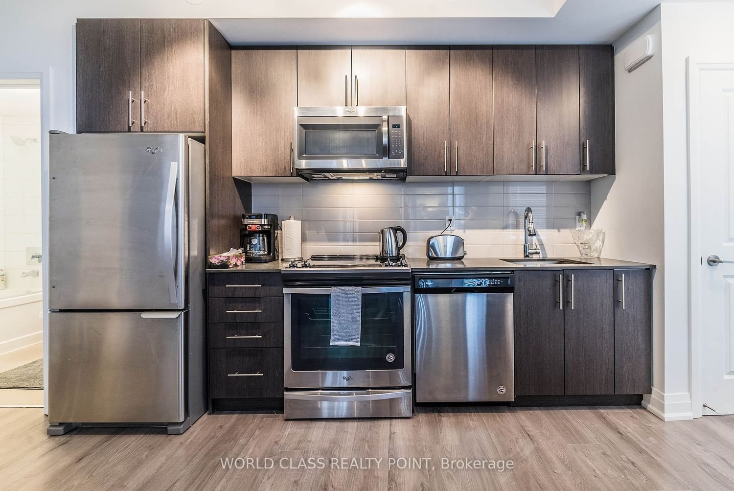 780 Sheppard Ave E, unit Th62 for rent - image #8