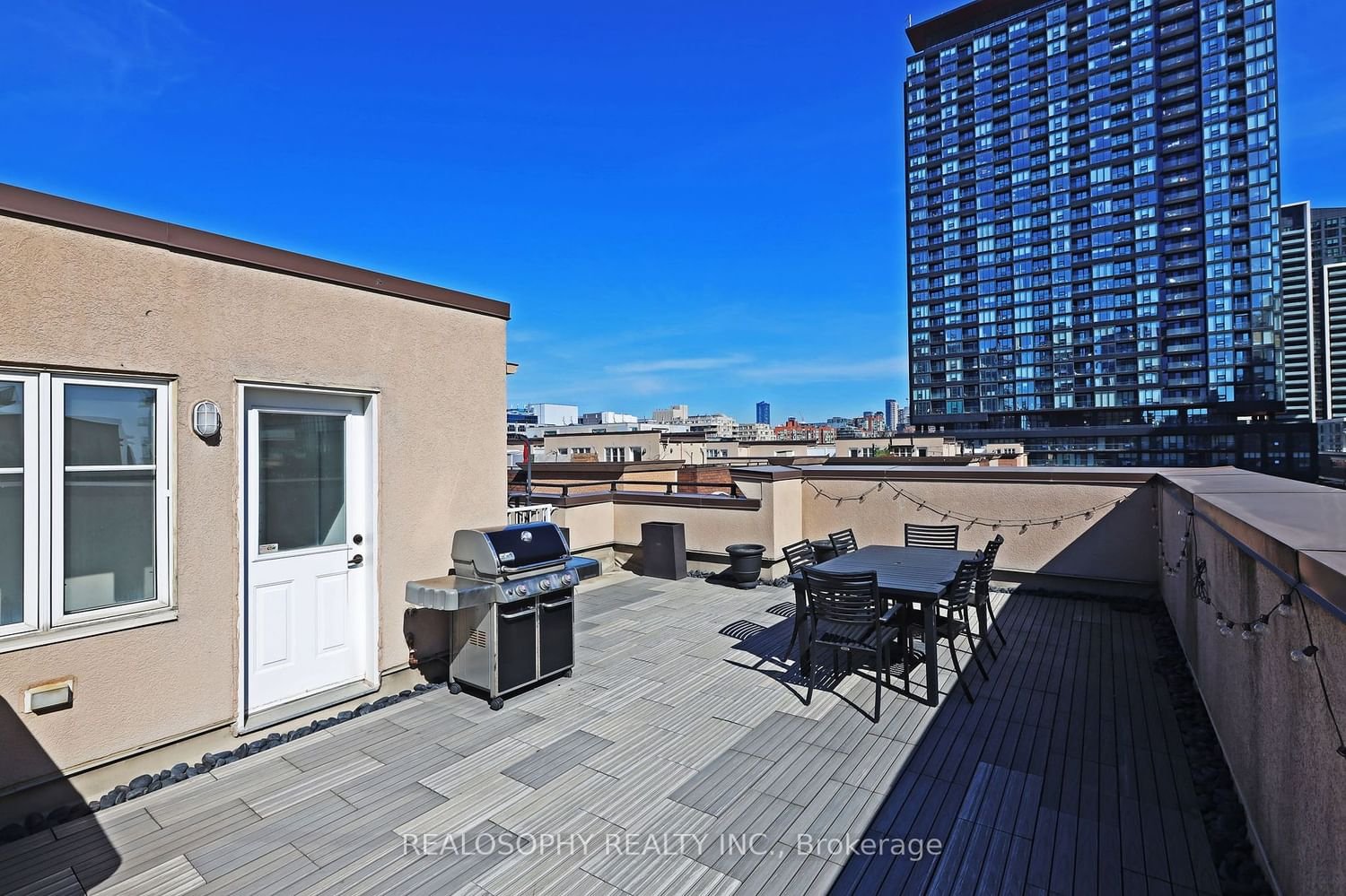 54 East Liberty St, unit 1003 for rent - image #18