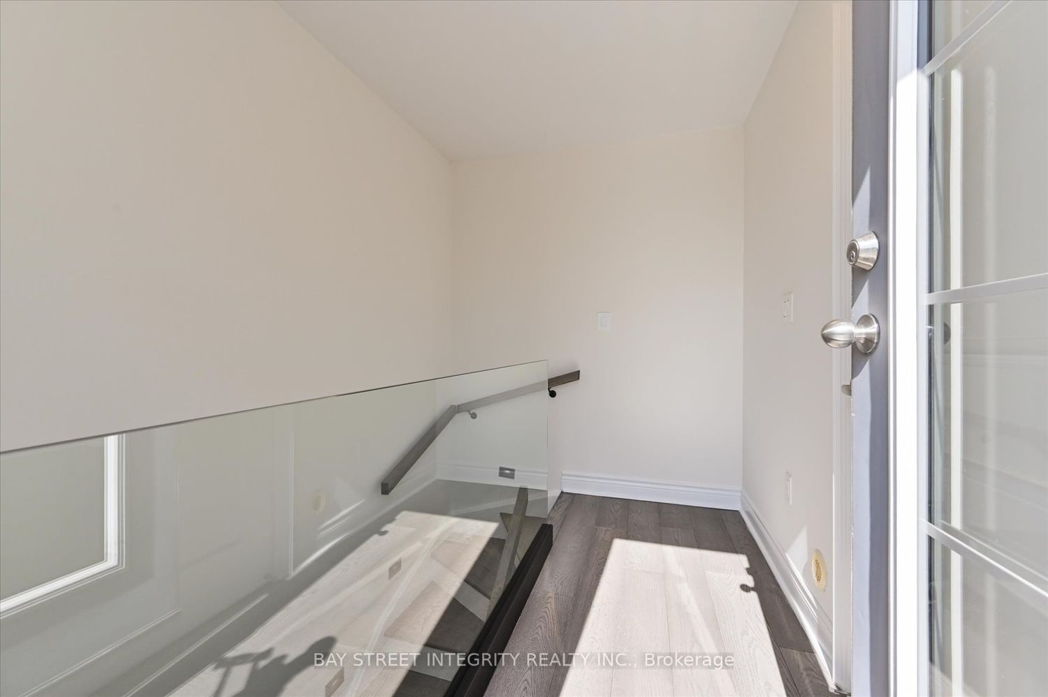 10 Hargrave Lane, unit 9 for sale - image #25