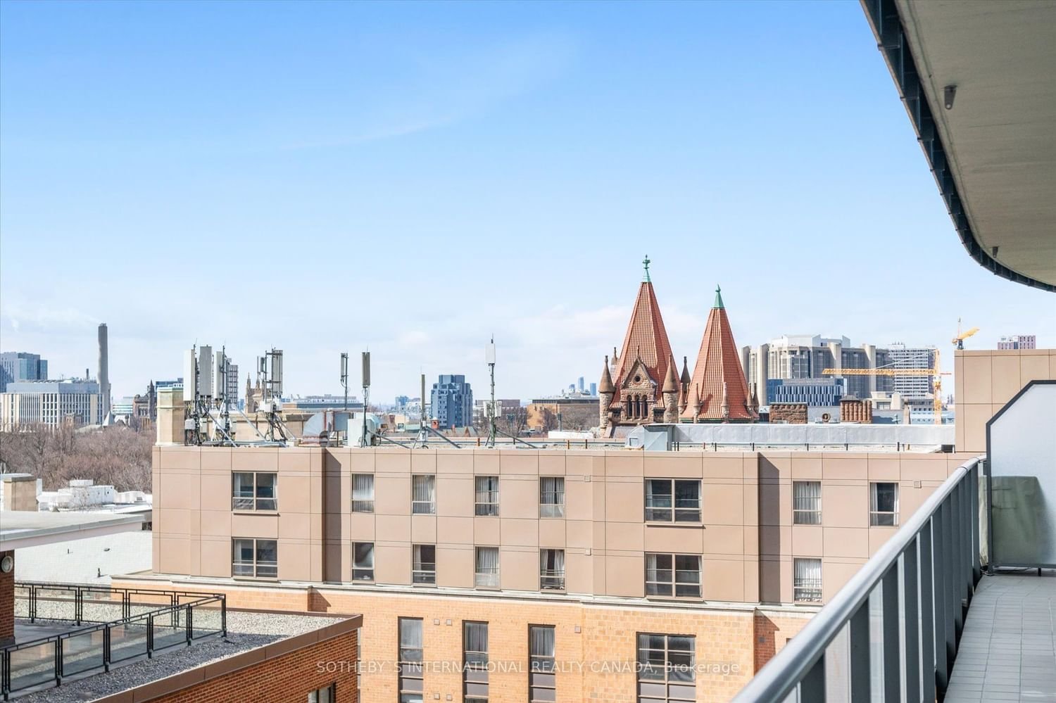 77 Charles St W, unit 704 for sale - image #29