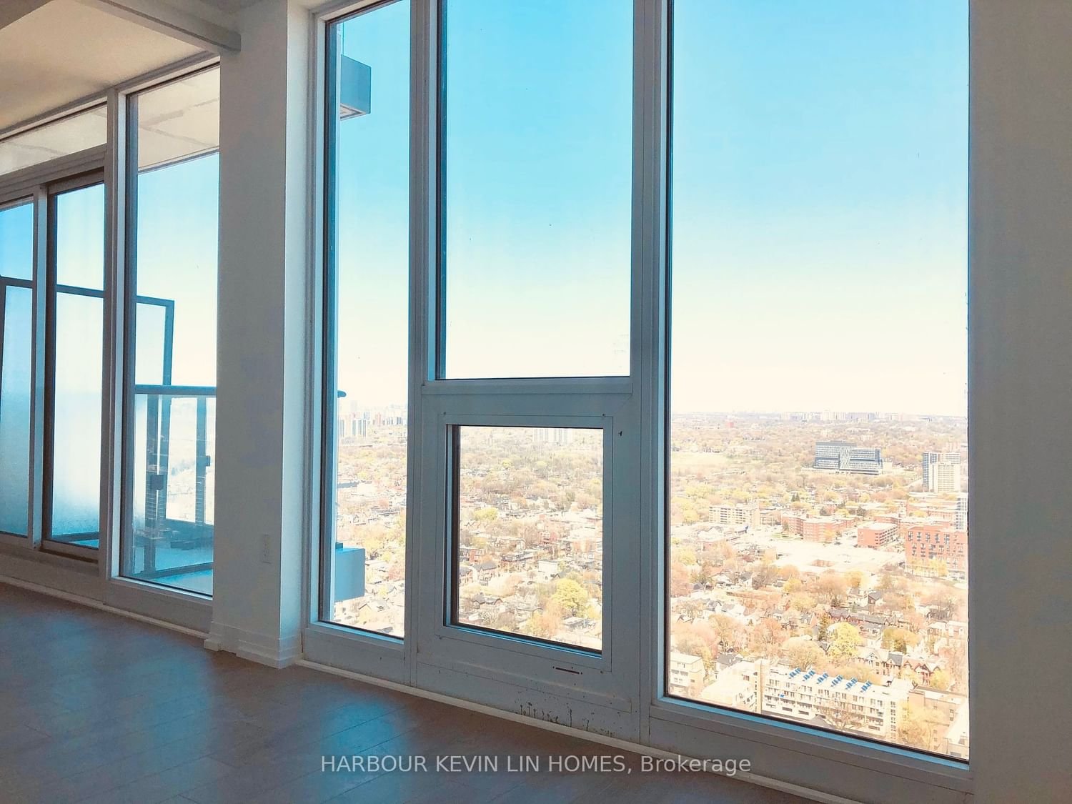 251 Jarvis St, unit 4215 for rent - image #6