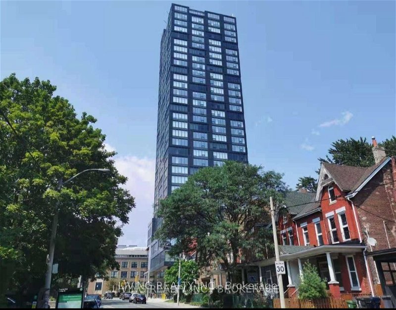 203 College St, unit 401 for rent - image #1