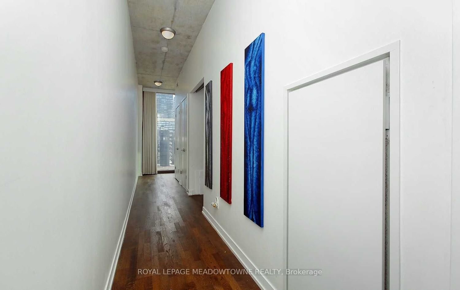 560 King St W, unit 1010 for rent - image #2