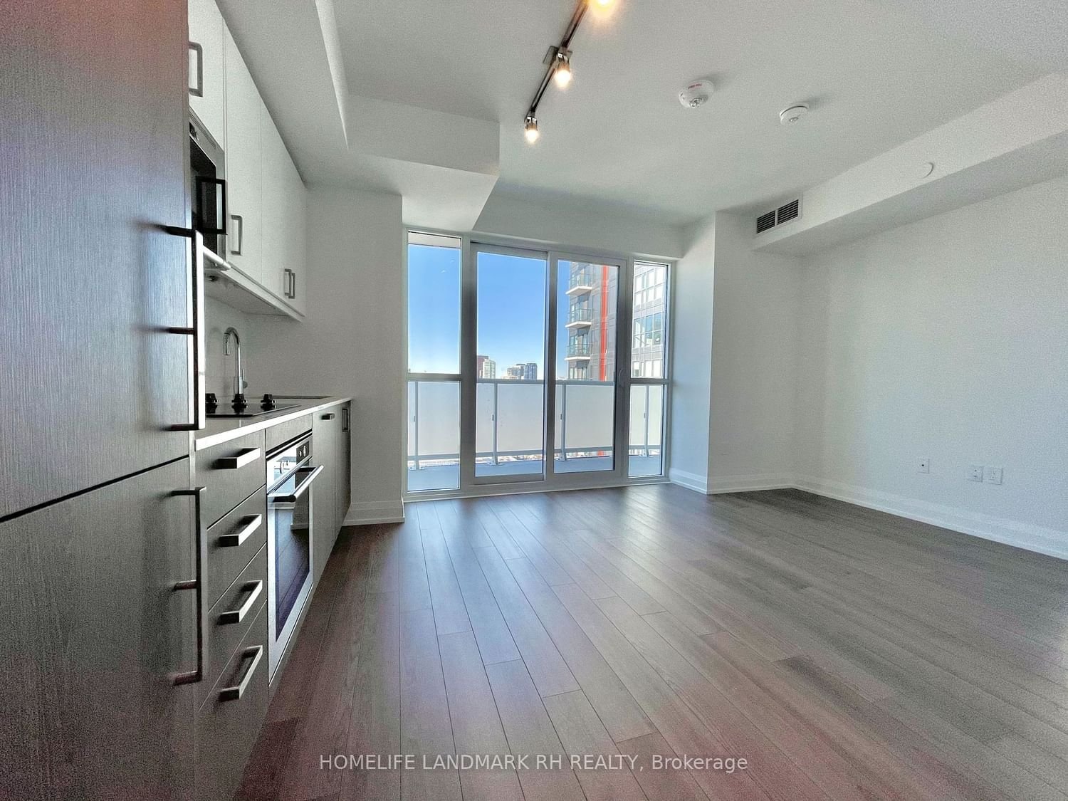 77 Mutual St, unit 2809 for rent - image #5