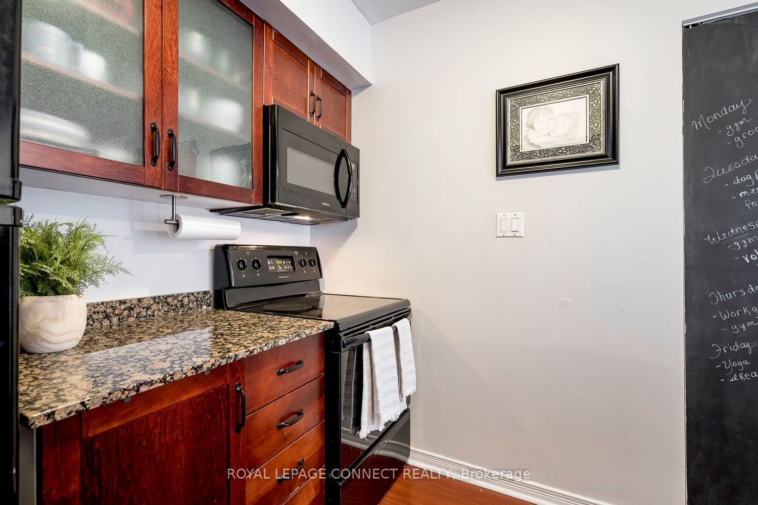 34 Western Battery Rd E, unit 416 for sale - image #28