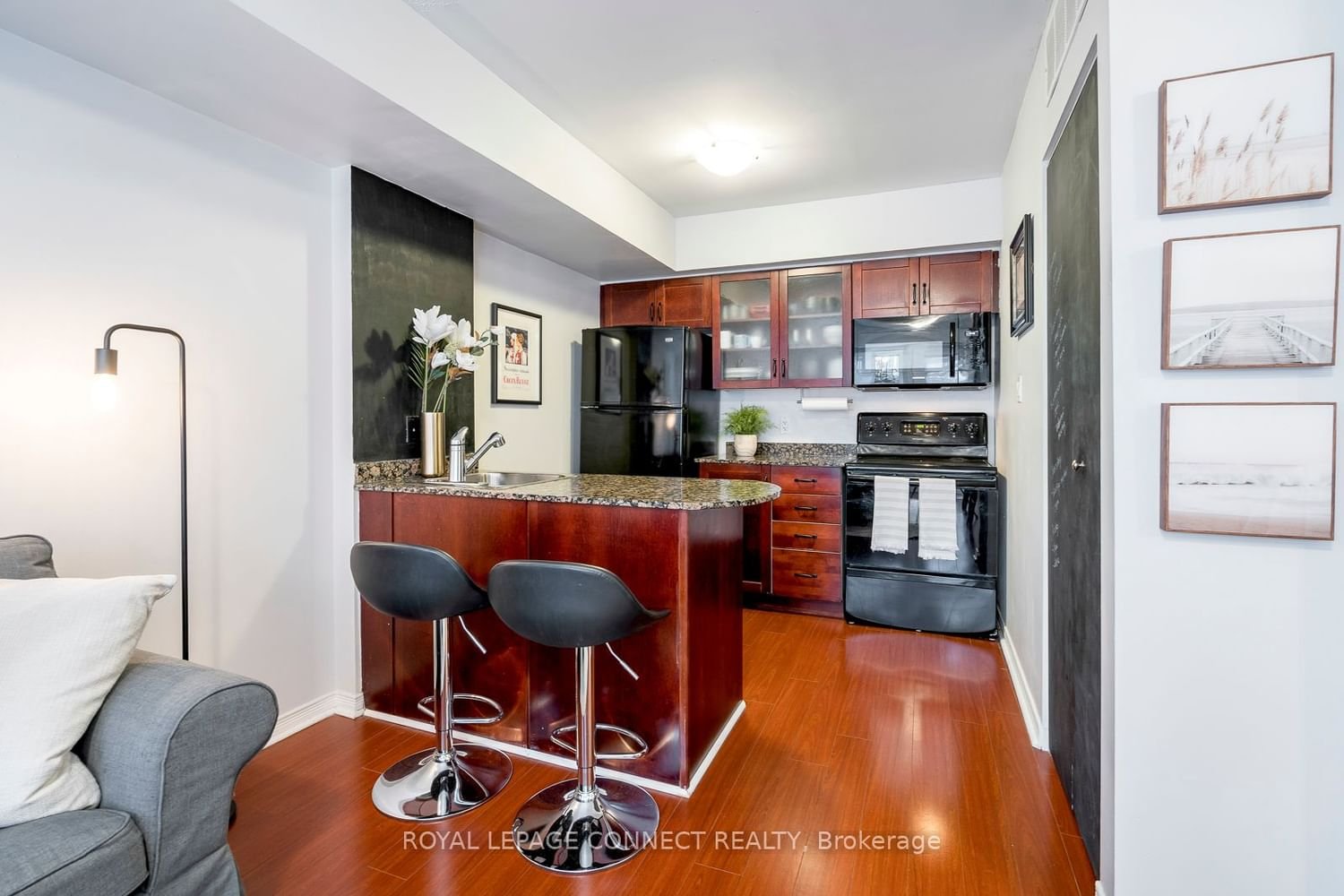 34 Western Battery Rd E, unit 416 for sale - image #5