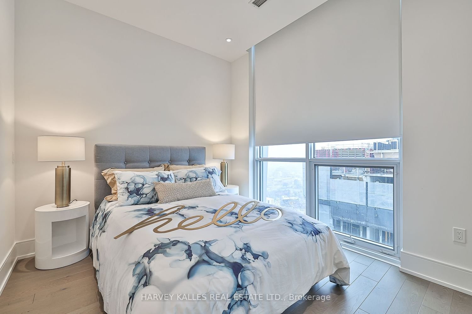 1 Yorkville Ave, unit Ph2 for sale - image #17
