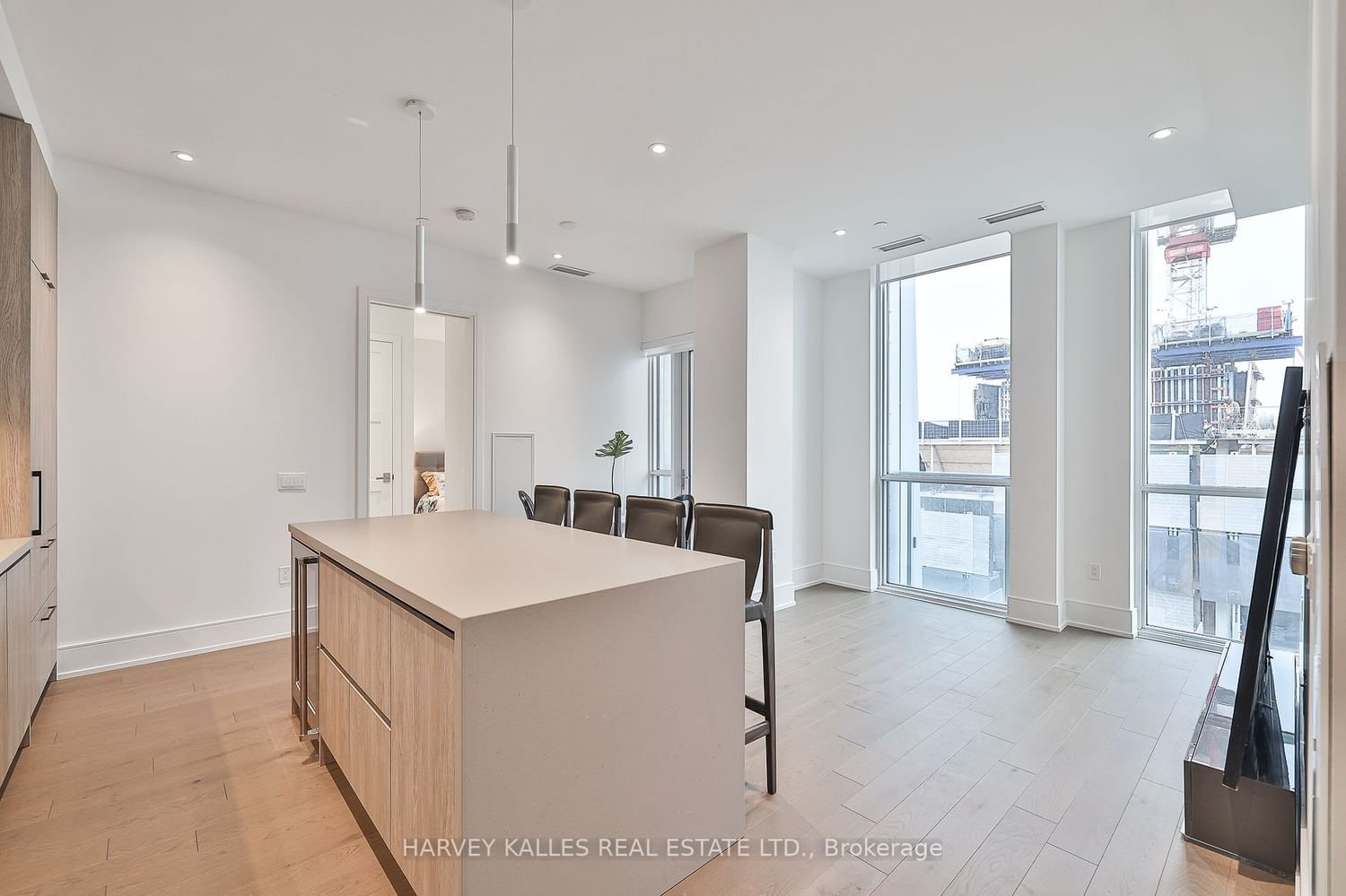 1 Yorkville Ave, unit Ph2 for sale - image #8