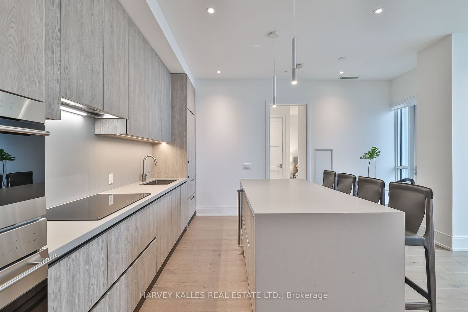 1 Yorkville Ave, unit Ph2 for sale - image #9