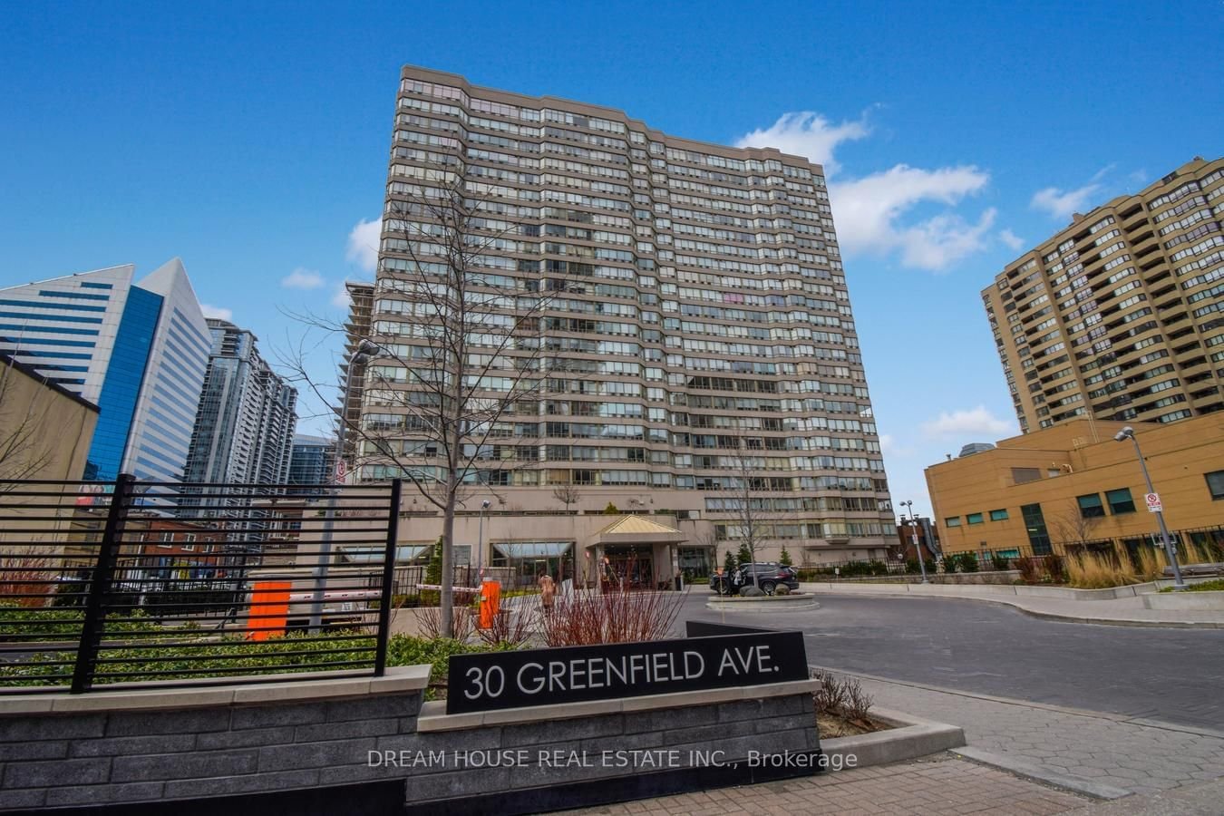 30 Greenfield Ave, unit 603 for sale - image #1