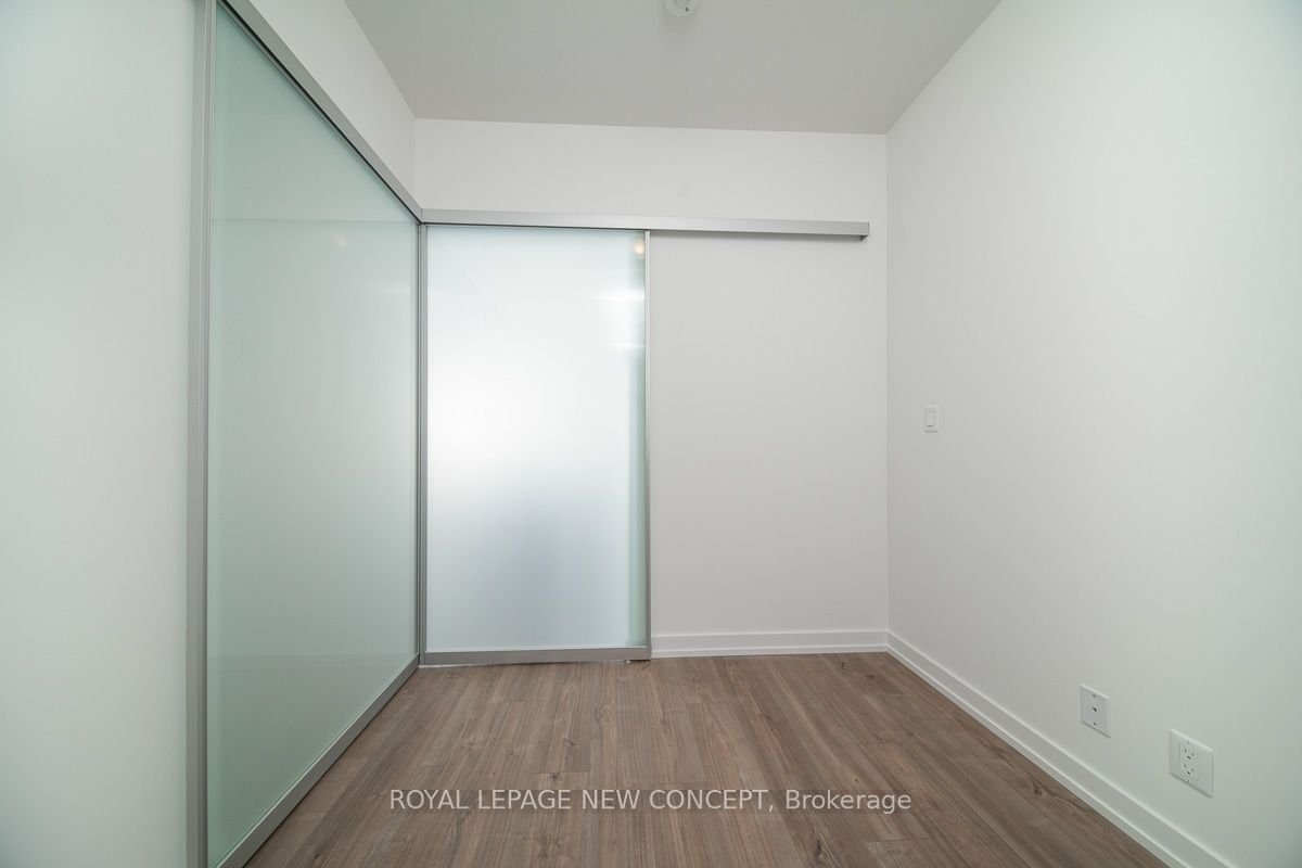 203 College St S, unit 2609 for rent - image #5