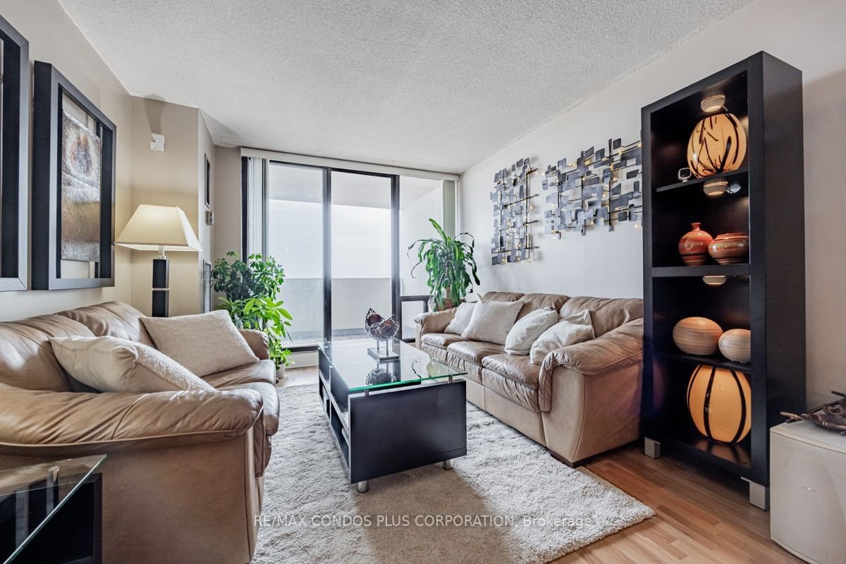 10 Tangreen Crt, unit 3104 for sale - image #6