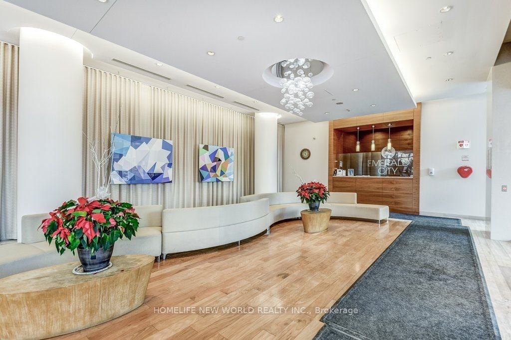 62 Forest Manor Rd, unit 501 for sale - image #5