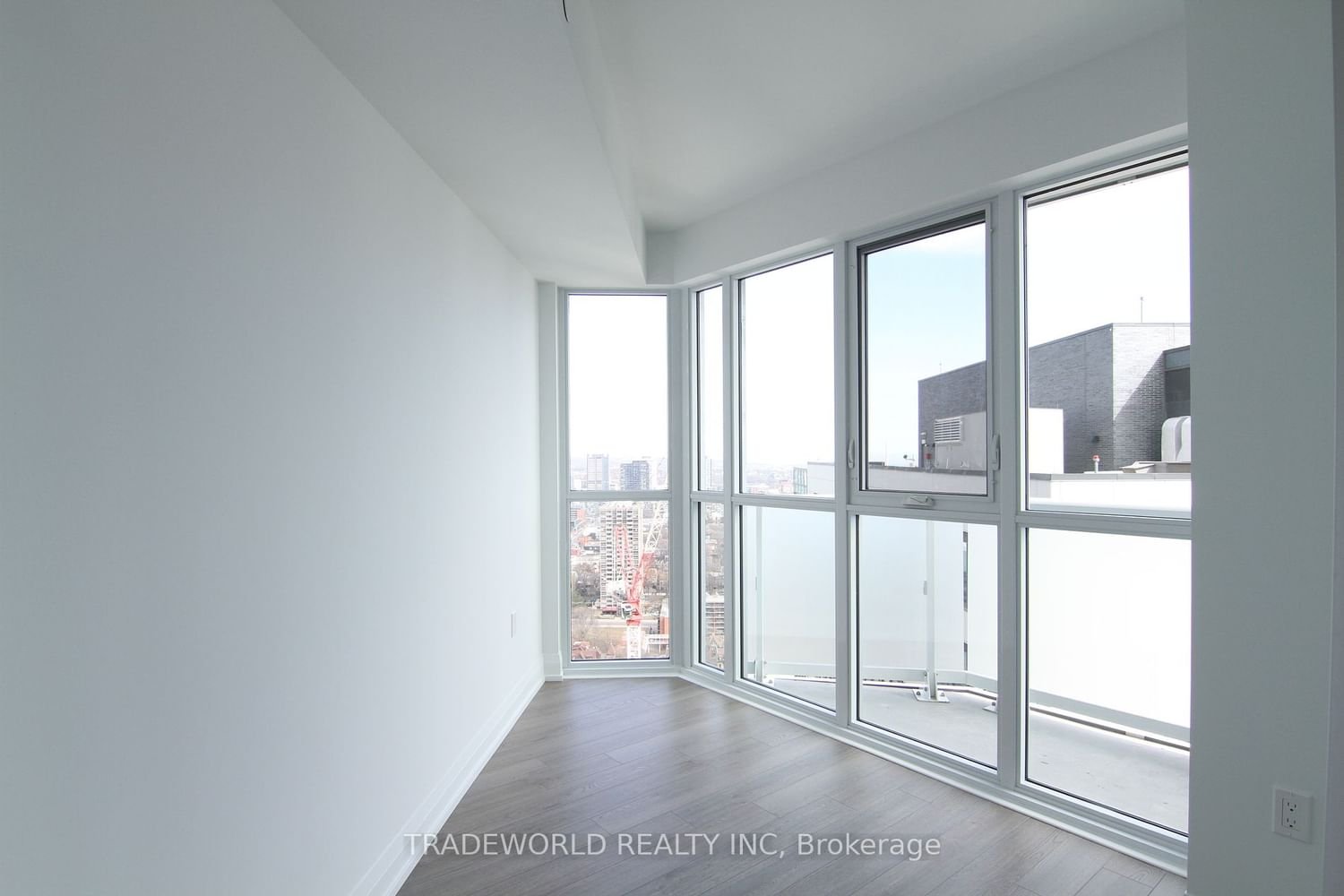 77 Mutual St, unit 3302 for rent - image #14