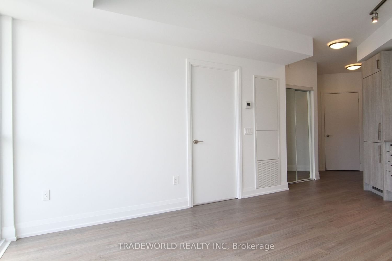 77 Mutual St, unit 3302 for rent - image #7