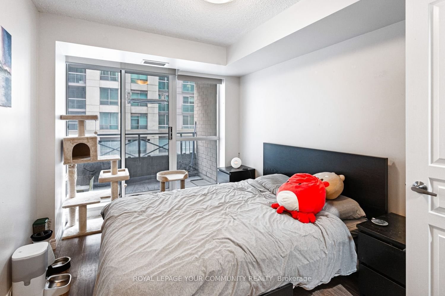 140 Simcoe St, unit 307 for rent - image #14