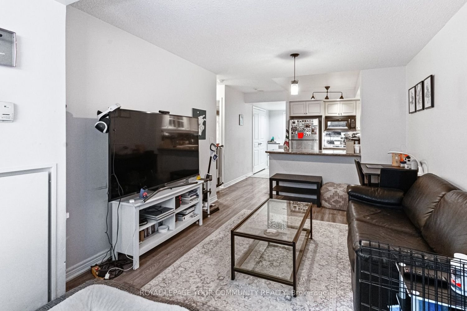 140 Simcoe St, unit 307 for rent - image #9