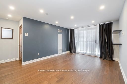33 Sheppard Ave E, unit 500 for rent - image #14