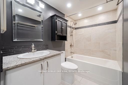 33 Sheppard Ave E, unit 500 for rent - image #25