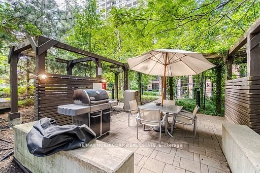 33 Sheppard Ave E, unit 500 for rent - image #30