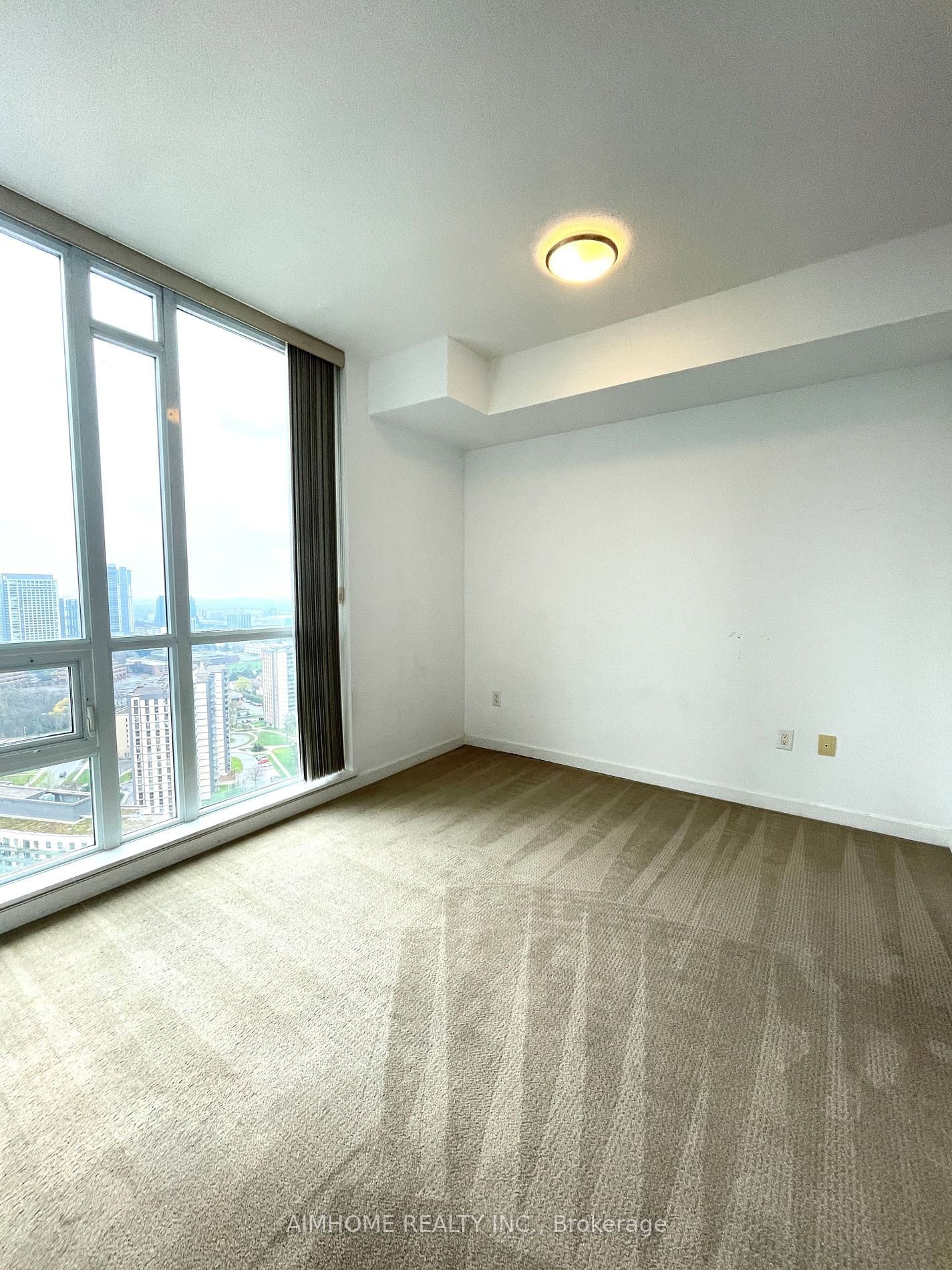 66 Forest Manor Rd, unit 2706 for rent - image #8