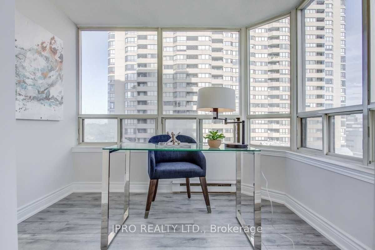 30 Greenfield Ave, unit 706 for sale - image #11