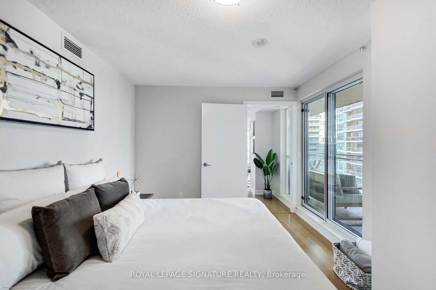100 Western Battery Rd, unit 1110 for sale - image #25
