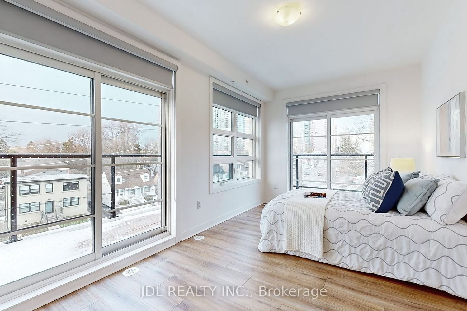 57 Finch Ave W, unit 18 for sale - image #20