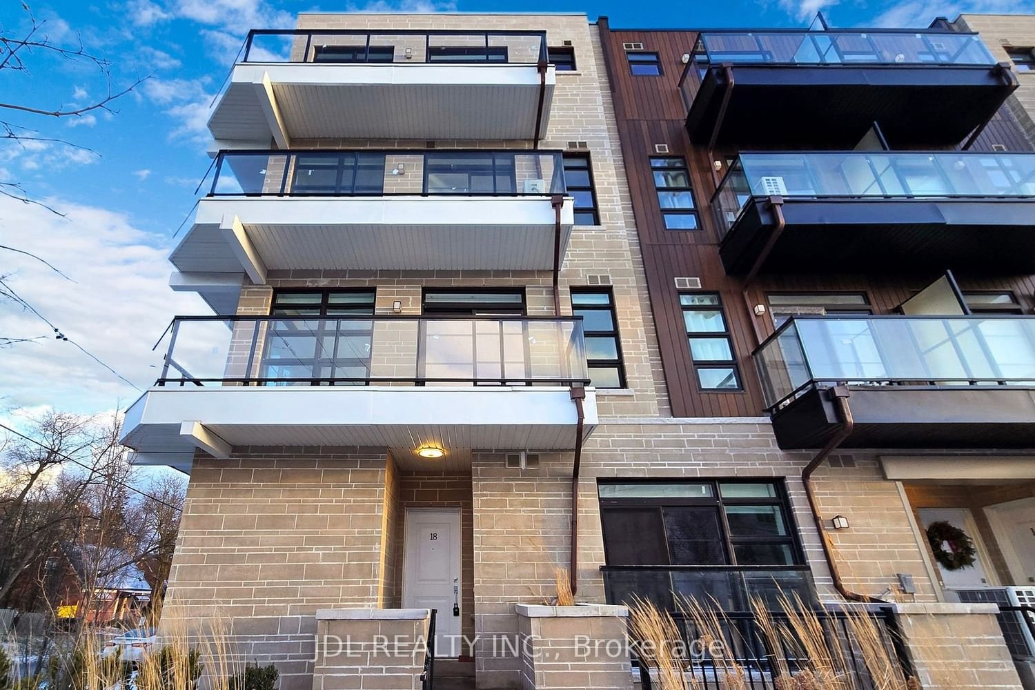 57 Finch Ave W, unit 18 for sale - image #3