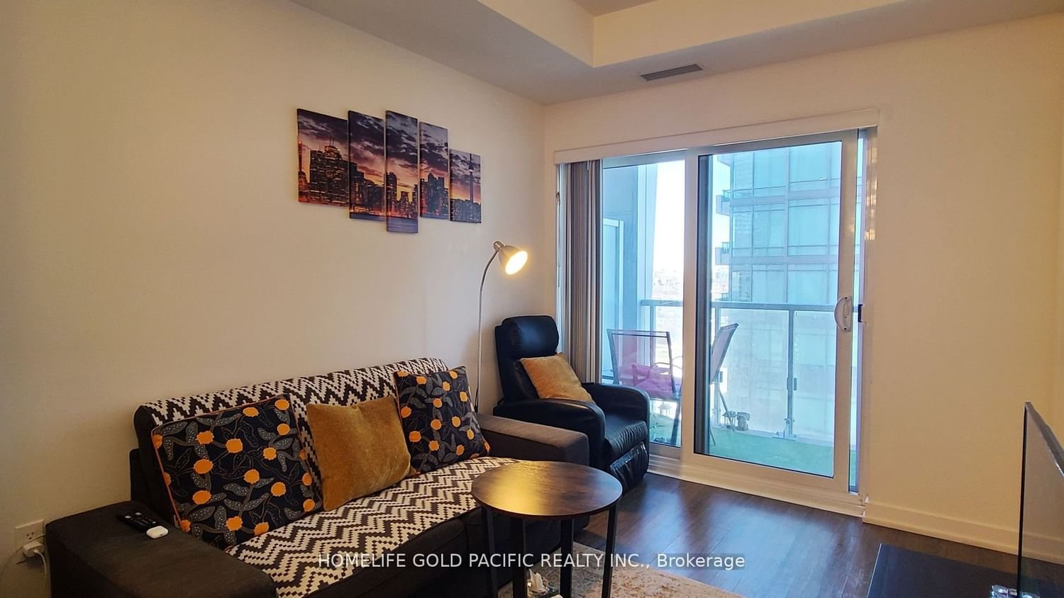 1 Yorkville Ave, unit 2207 for rent - image #7