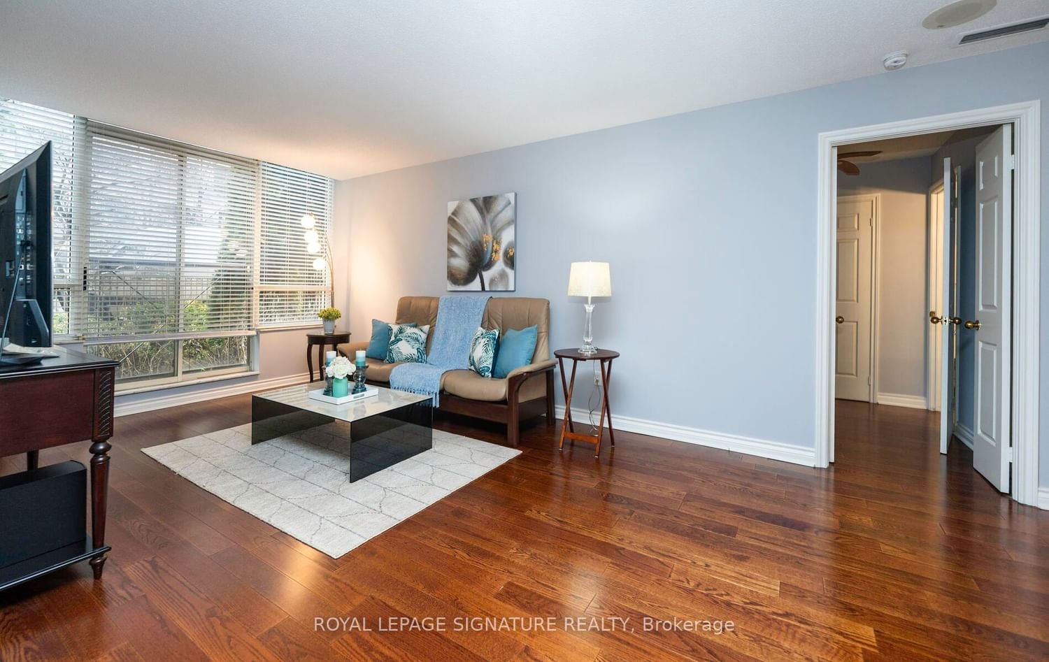 215 The Donway W, unit 108 for sale - image #9
