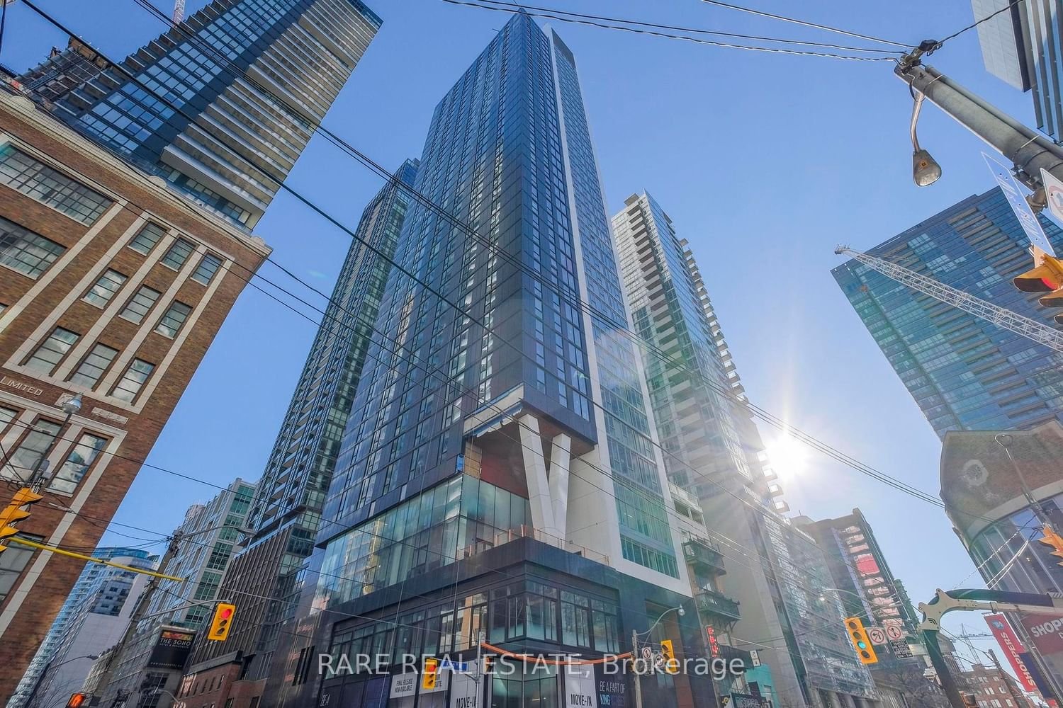 357 King St W, unit 2408 for rent - image #18